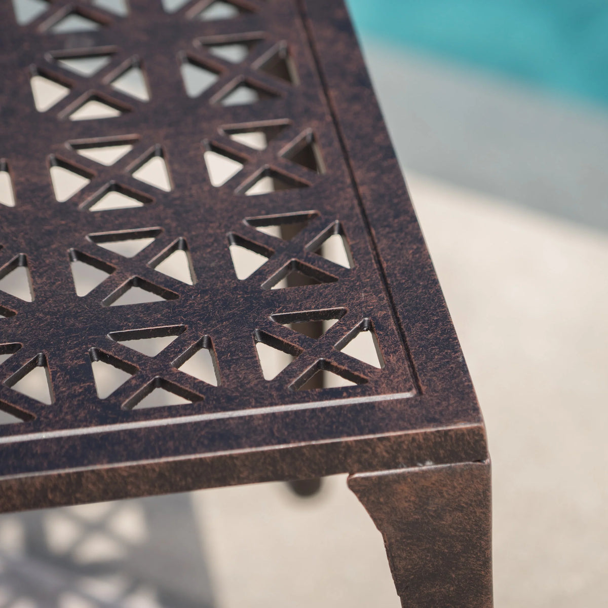 18" Cast Aluminum Side Table F2559