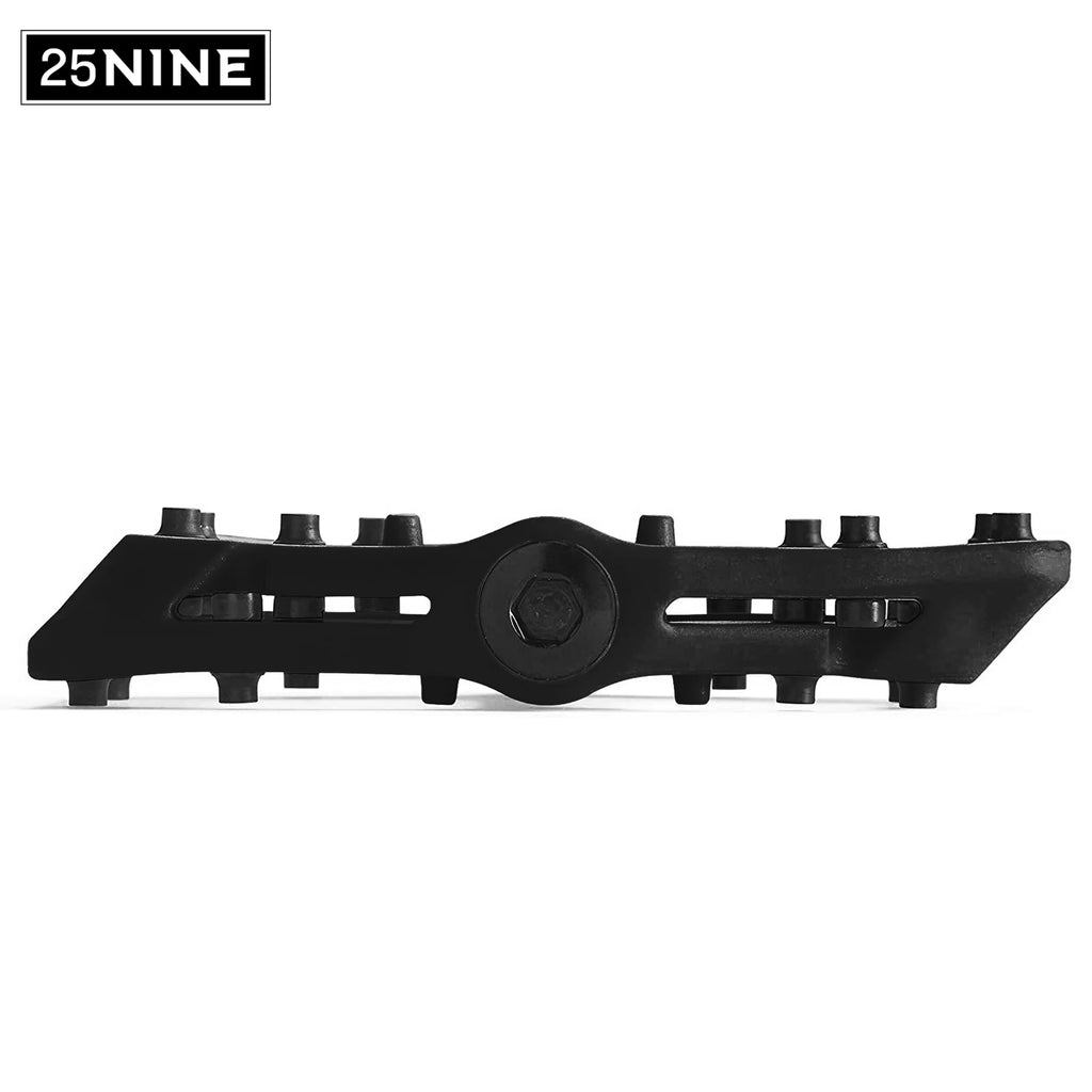Black Flat Bike Pedals with Metal Traction Pins U92341