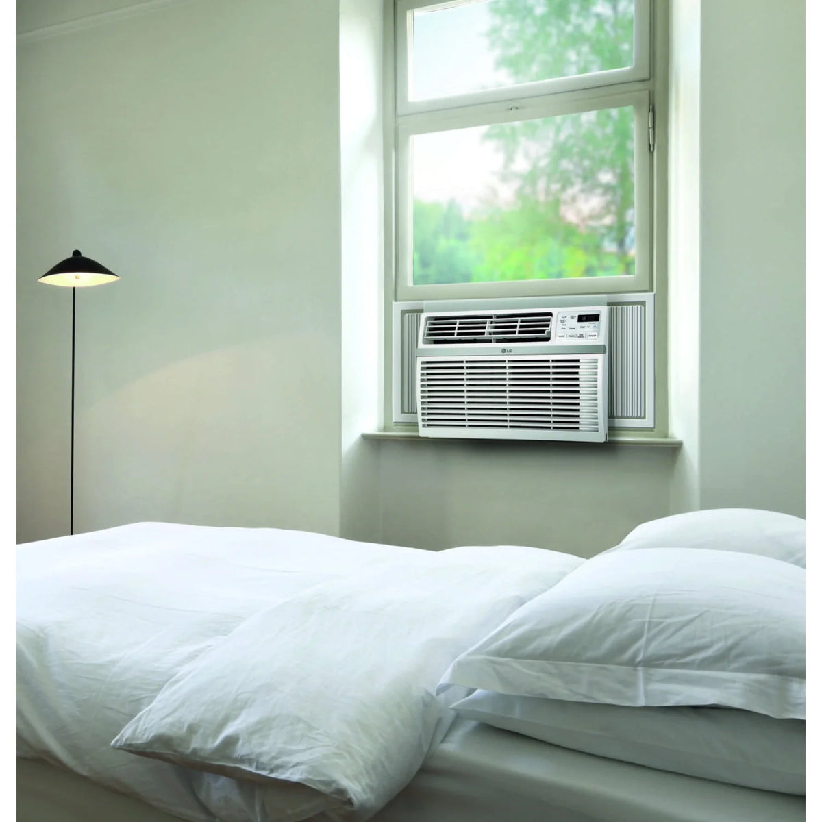 12,000 BTU Window Air Conditioner with Remote S564934